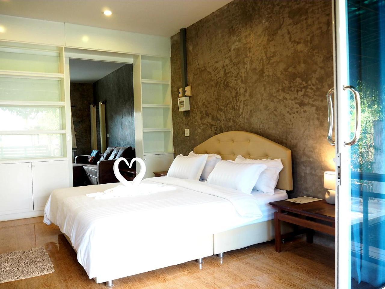 Nawiengkaeriverview Resort Mukdahan Exteriör bild