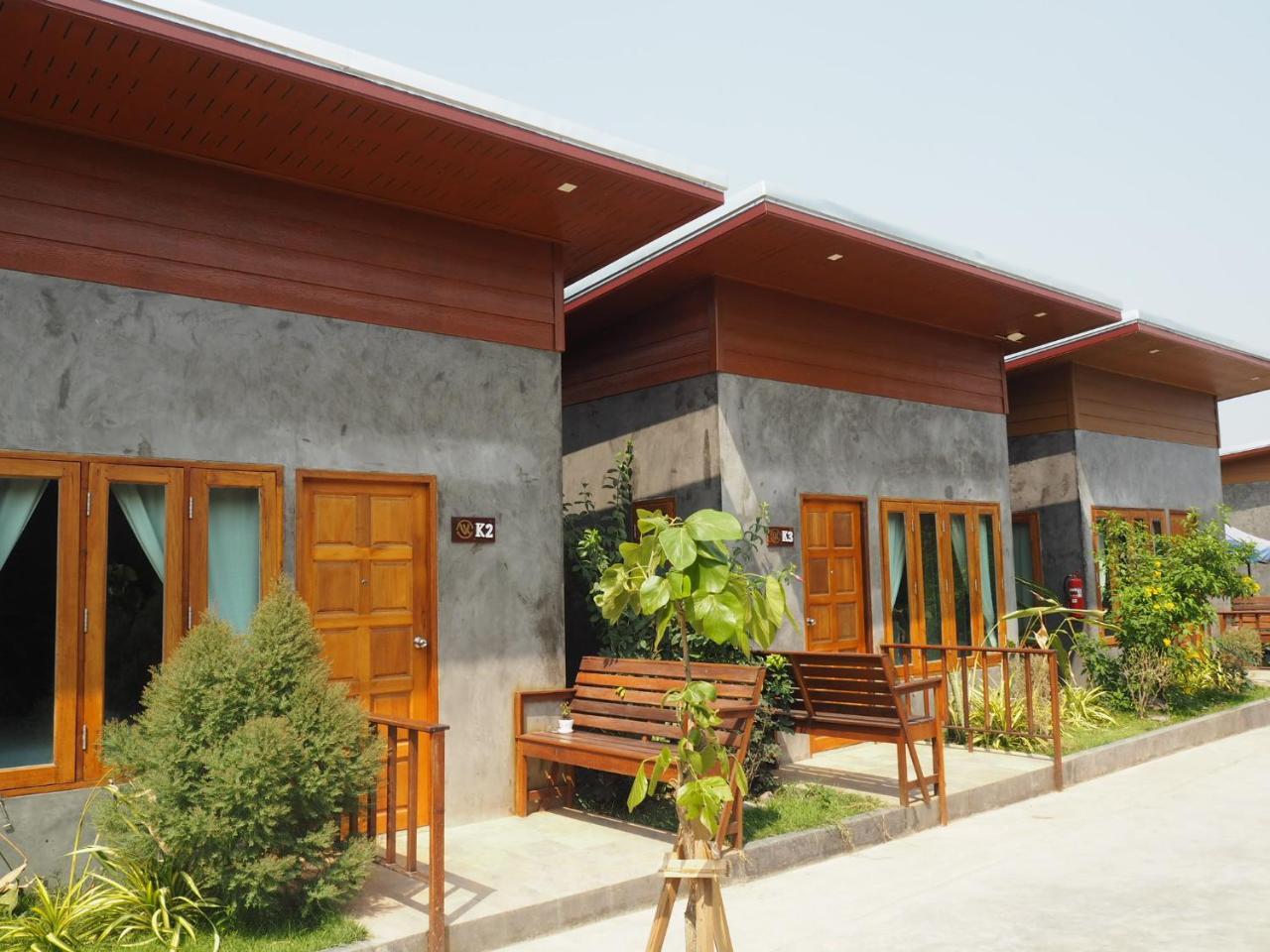 Nawiengkaeriverview Resort Mukdahan Exteriör bild